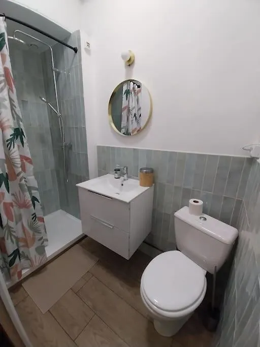 Au Coeur De Lillemoulins Apartment 0*, Lille France